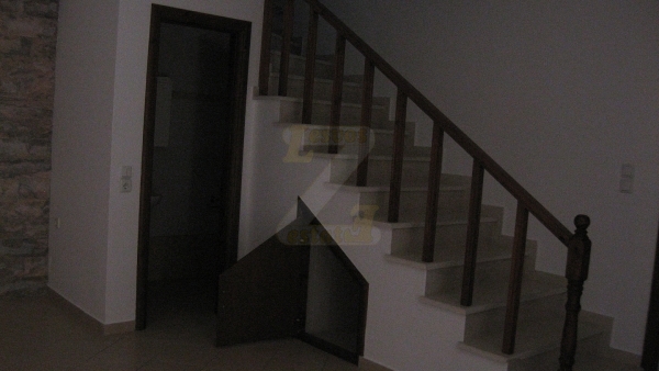 Πωλείται μονοκατοικία στην Μήθυμνα (Μόλυβο) Λέσβου. Πωλείται μονοκατοικία στην Μήθυμνα (Μόλυβο) Λέσβου.