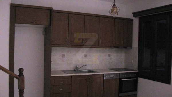 Πωλείται μονοκατοικία στην Μήθυμνα (Μόλυβο) Λέσβου. Πωλείται μονοκατοικία στην Μήθυμνα (Μόλυβο) Λέσβου.