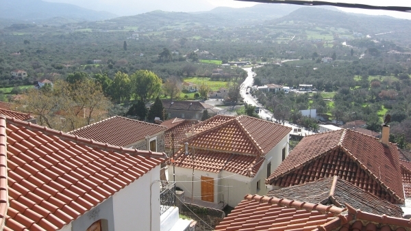 Πωλείται μονοκατοικία στην Μήθυμνα (Μόλυβο) Λέσβου. Πωλείται μονοκατοικία στην Μήθυμνα (Μόλυβο) Λέσβου.