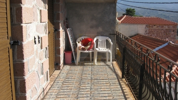 Πωλείται μονοκατοικία στην Μήθυμνα (Μόλυβο) Λέσβου. Πωλείται μονοκατοικία στην Μήθυμνα (Μόλυβο) Λέσβου.