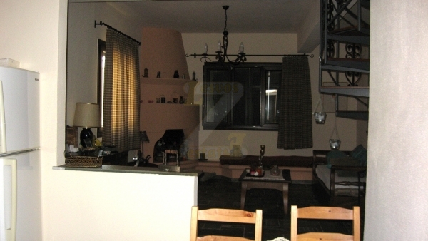 Πωλείται πέτρινη οικία στο Σίγρι Λέσβου.
